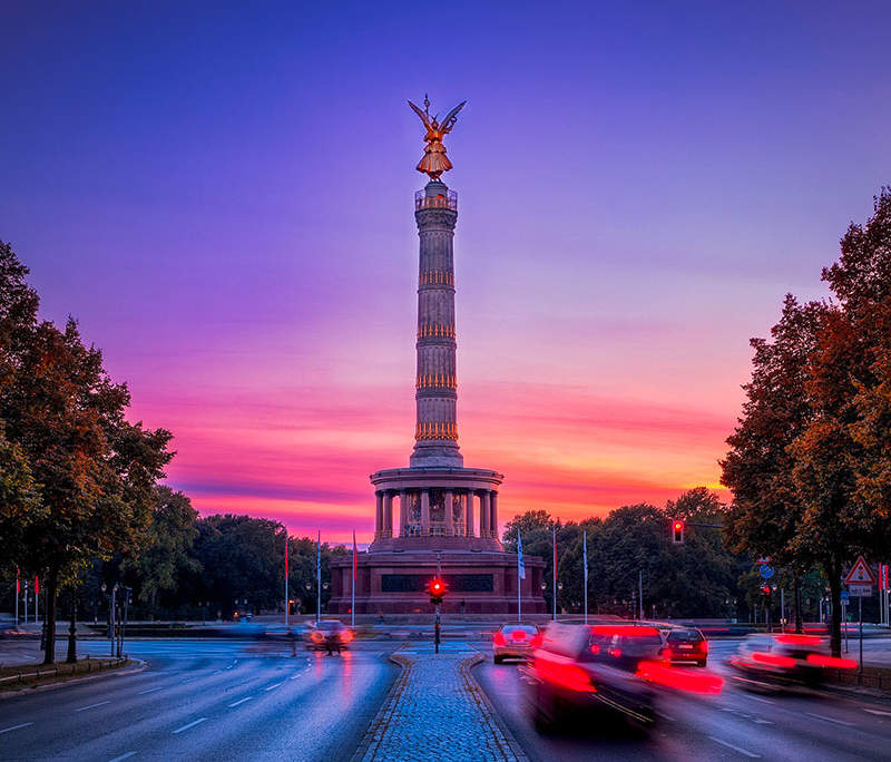 Das Filmstudio Berlin ist nah der Siegessäule Siegessäule in der Nähe vom Filmstudio Berlin